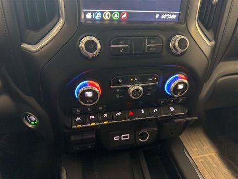 Used 2019 GMC Sierra 1500 AT4 w/ AT4 Premium Package image 28