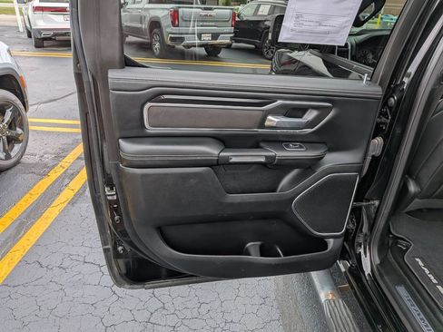 Used 2020 RAM 1500 Laramie w/ Sport Appearance Package AWD/4WD image 23
