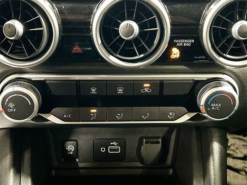 Used 2024 Nissan Sentra S image 13