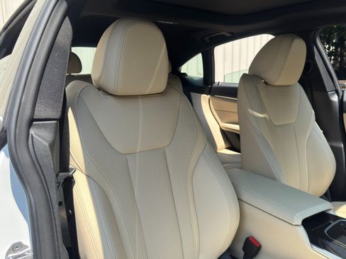 Used 2023 BMW i4 eDrive35 RWD image 41