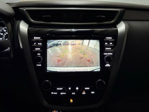 Used 2024 Nissan Murano SV w/ SV Midnight Edition Package image 39