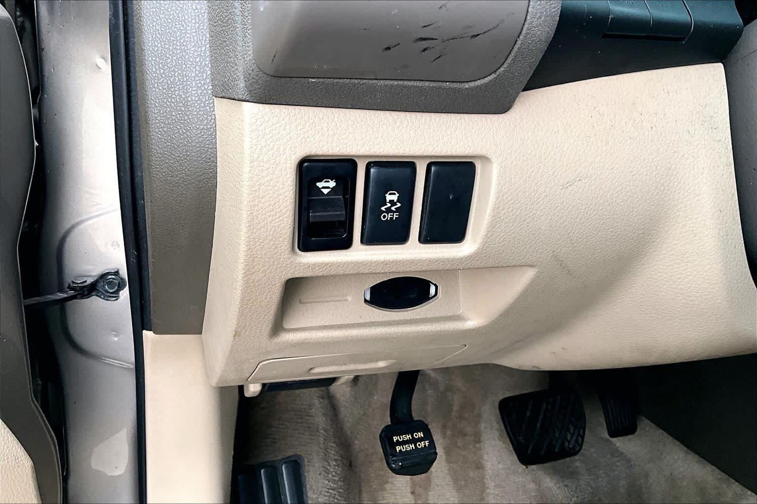 Used 2012 Nissan Altima 2.5 S FWD image 33