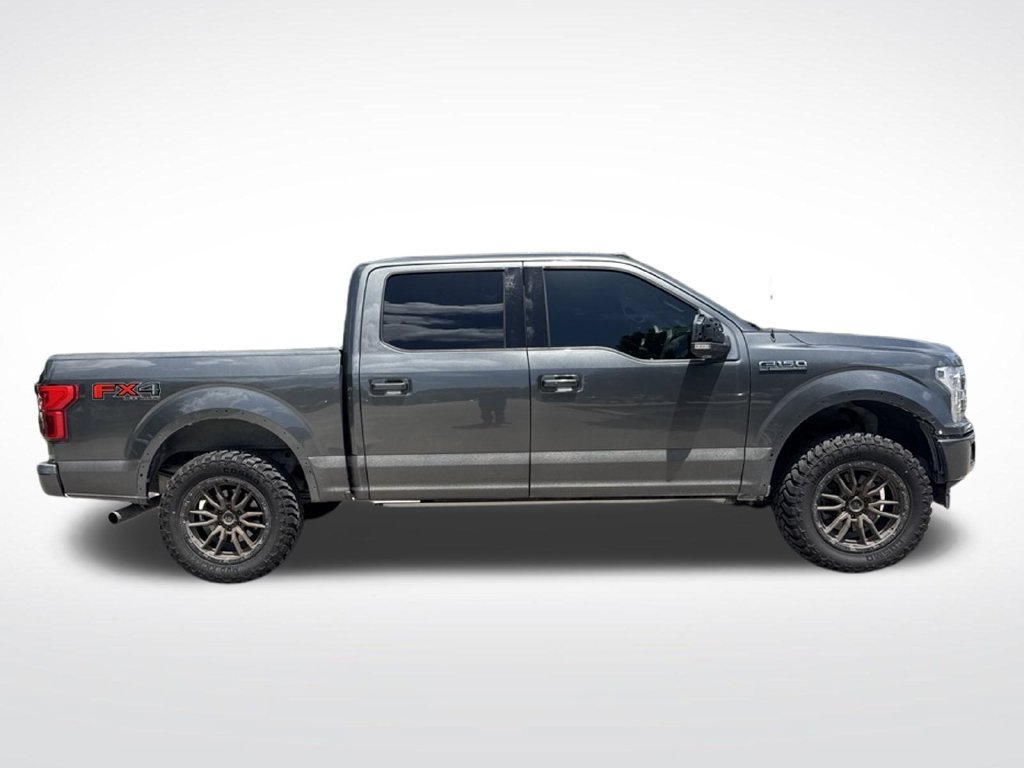 Used 2018 Ford F150 Lariat w/ Equipment Group 502A Luxury AWD/4WD image 4