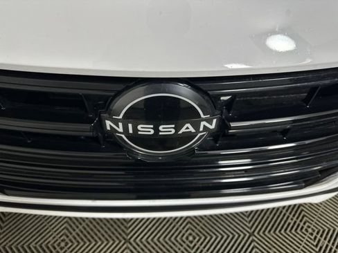 Used 2024 Nissan Versa S w/ S Plus Package image 9