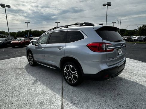 Certified 2023 Subaru Ascent Touring AWD/4WD image 5