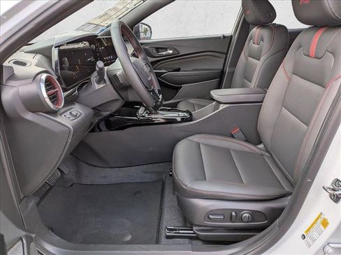 New 2026 Chevrolet Trax RS w/ Driver Confidence Package image 15