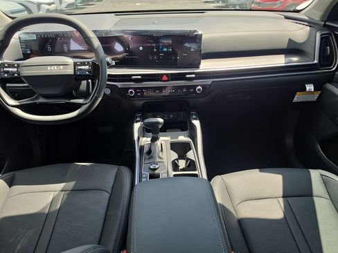 New 2026 Kia Sorento EX FWD image 13