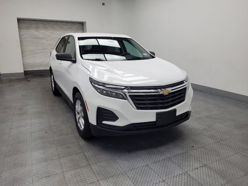 Used 2023 Chevrolet Equinox LS w/ LS Convenience Package FWD image 13