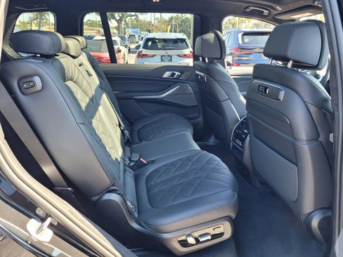 New 2026 BMW X7 xDrive40i w/ M Sport Package image 16