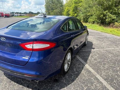 Used 2016 Ford Fusion SE w/ Equipment Group 202A FWD image 11