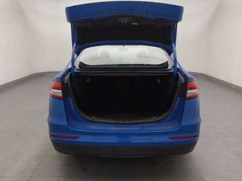 Used 2020 Ford Fusion SE FWD image 29