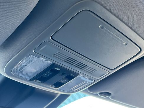 Used 2020 Honda Odyssey EX-L image 24