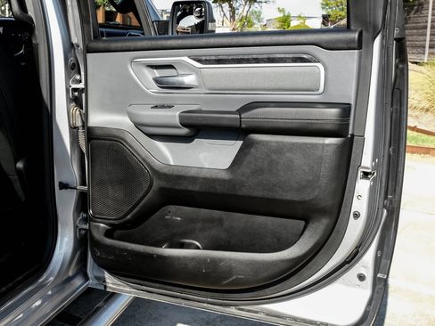 Used 2022 RAM 1500 Big Horn AWD/4WD image 39