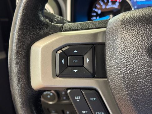 Used 2021 Ford F350 Lariat image 35