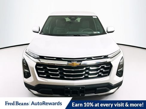 New 2026 Chevrolet Equinox LT AWD/4WD image 2