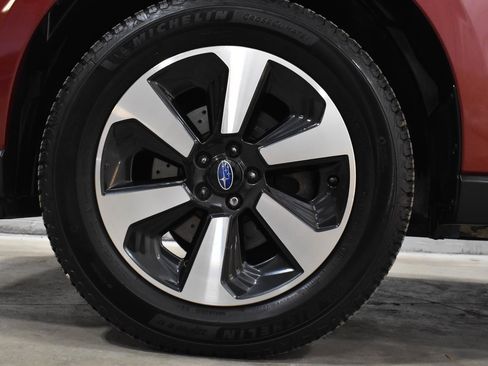 Used 2017 Subaru Forester 2.5i Premium image 32