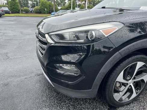 Used 2018 Hyundai Tucson Limited w/ Ultimate Package 02 FWD image 6
