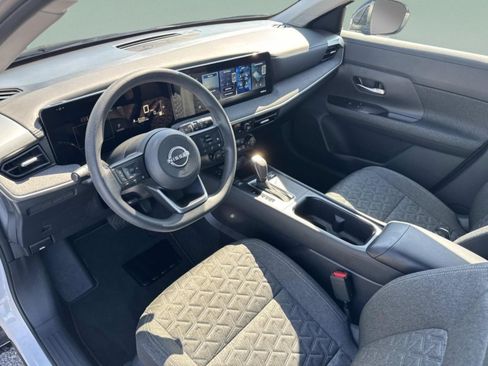Used 2026 Nissan Kicks SV w/ Cold Weather Package AWD/4WD image 20