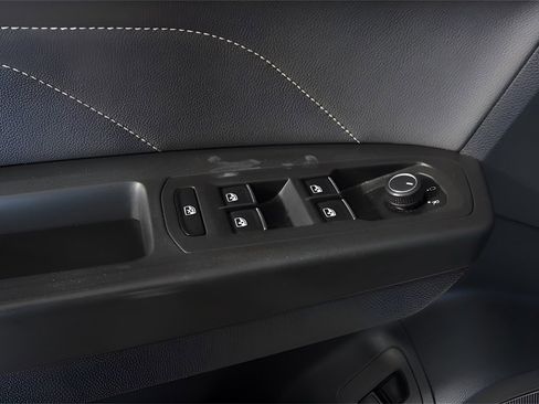 Used 2022 Volkswagen Atlas SE image 15