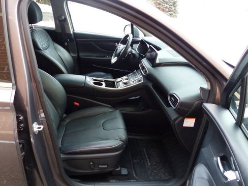 Used 2022 Hyundai Santa Fe SEL Premium image 34