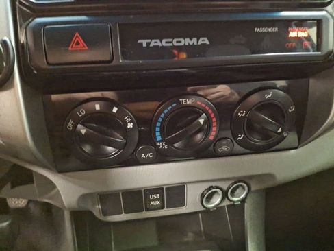 Used 2015 Toyota Tacoma 2WD Access Cab w/ SR5 Package image 21