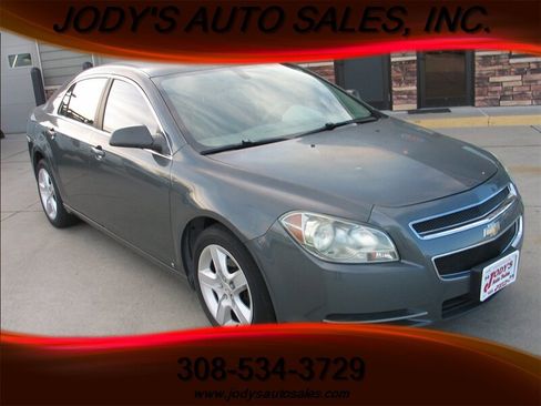 Used 2009 Chevrolet Malibu LS image 1