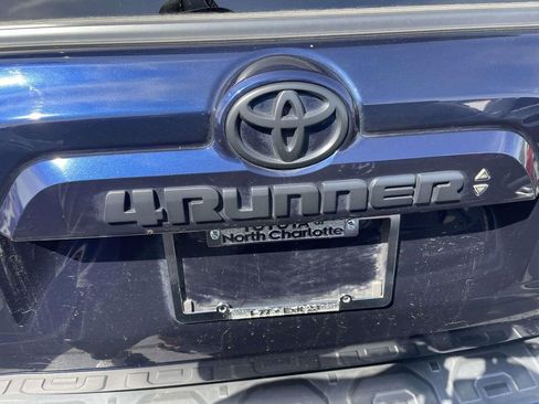 Used 2024 Toyota 4Runner SR5 image 28