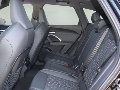 New 2026 Audi SQ5 Premium Plus AWD/4WD image 12