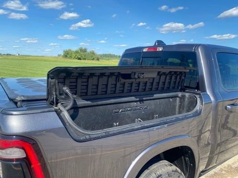 Used 2022 RAM 1500 Laramie w/ Night Edition AWD/4WD image 7