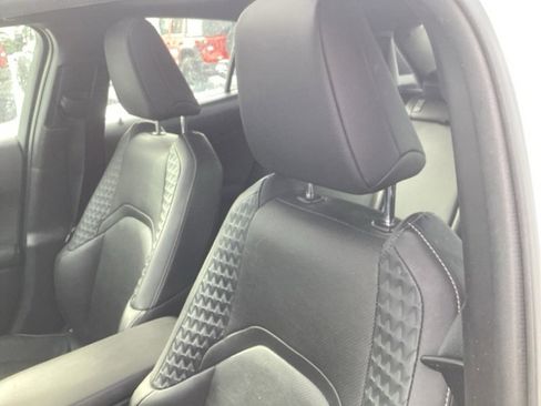 Used 2020 Lexus UX 250h w/ Premium Package image 15