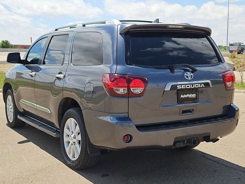Used 2020 Toyota Sequoia Platinum AWD/4WD image 8