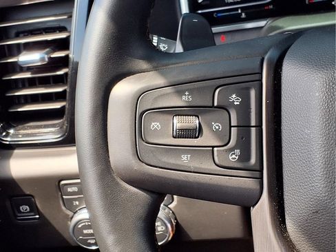 Used 2025 GMC Sierra 1500 AT4 w/ AT4 Premium Package AWD/4WD image 13