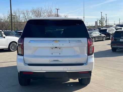 Used 2022 Chevrolet Tahoe LT w/ Luxury Package image 11