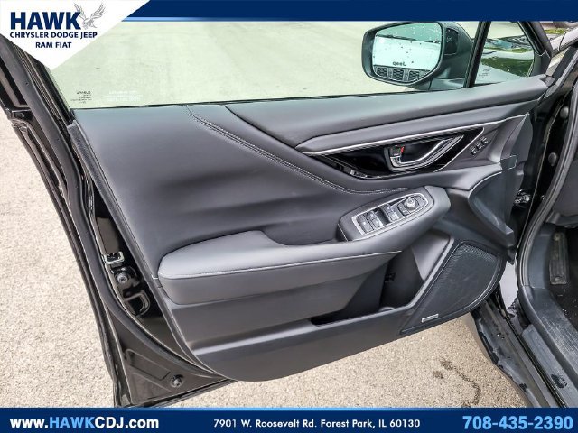 Used 2025 Subaru Outback Limited AWD/4WD image 26