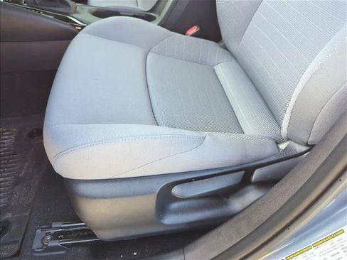 Used 2026 Toyota Corolla SE FWD image 12
