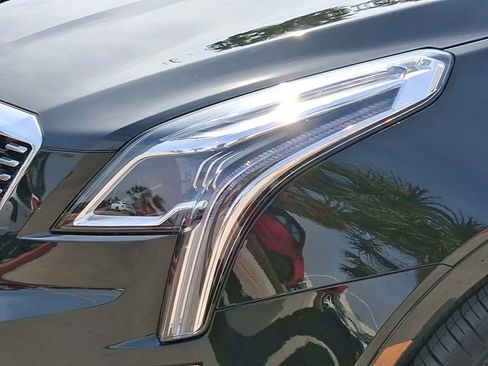 Used 2025 Cadillac XT5 Premium Luxury w/ Technology Package image 7