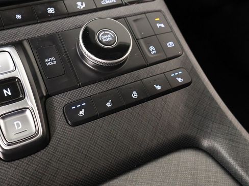 Used 2023 Hyundai Palisade Limited w/ Cargo Package image 9