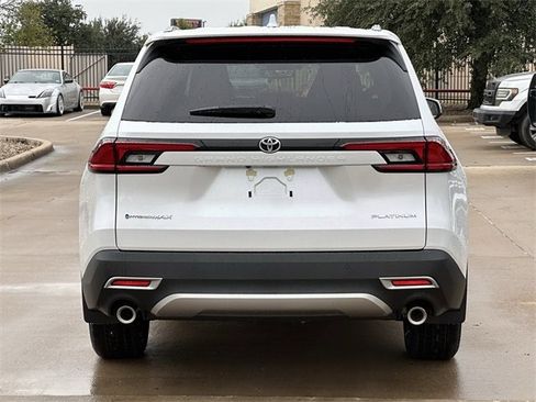 New 2026 Toyota Grand Highlander AWD Hybrid image 4