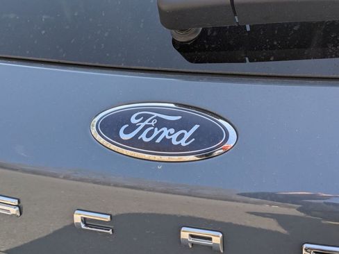 Used 2025 Ford Escape ST-Line Select image 6