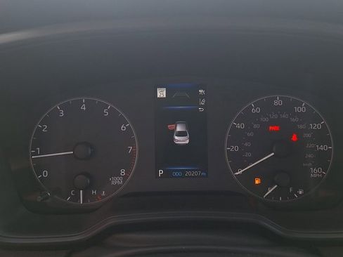 Used 2025 Toyota Corolla LE image 11