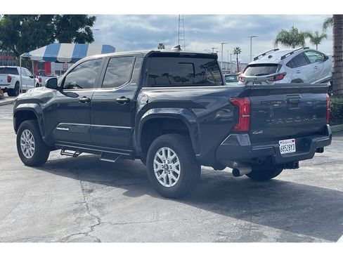 Used 2024 Toyota Tacoma SR5 image 3