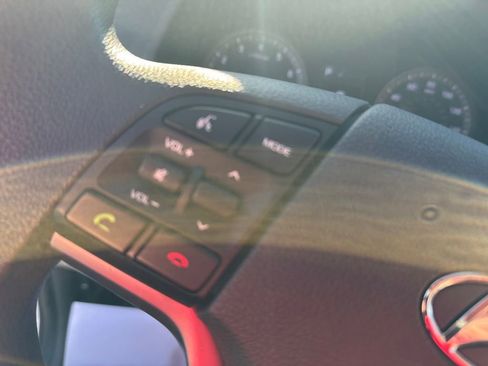 Used 2018 Hyundai Tucson SEL image 16