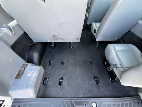Used 2017 Ford Transit 350 XL RWD image 19