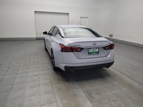 Used 2024 Nissan Altima 2.5 SR image 5