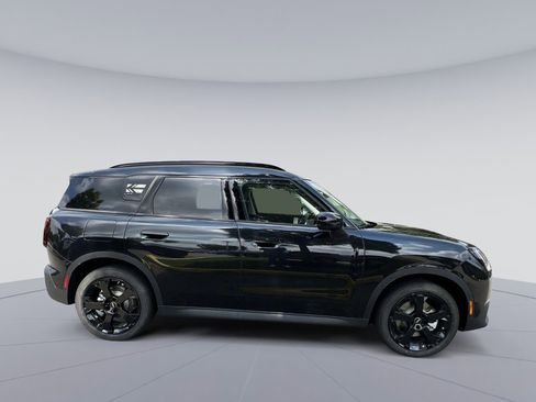 New 2025 MINI Cooper Countryman S image 6