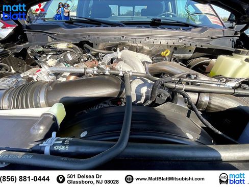 Used 2023 Ford F250 Lariat w/ Chrome Package image 12