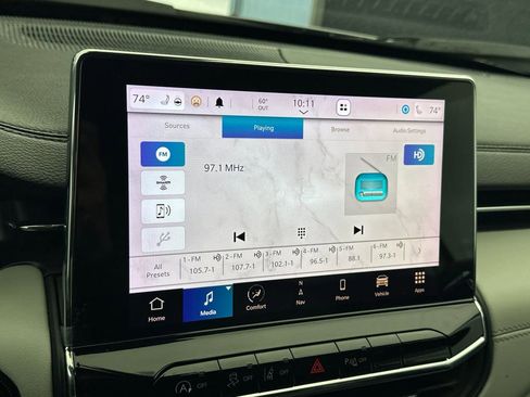 Used 2022 Jeep Compass Limited w/ Elite Group image 17