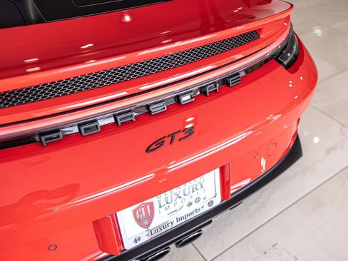 Used 2022 Porsche 911 GT3 RWD image 16