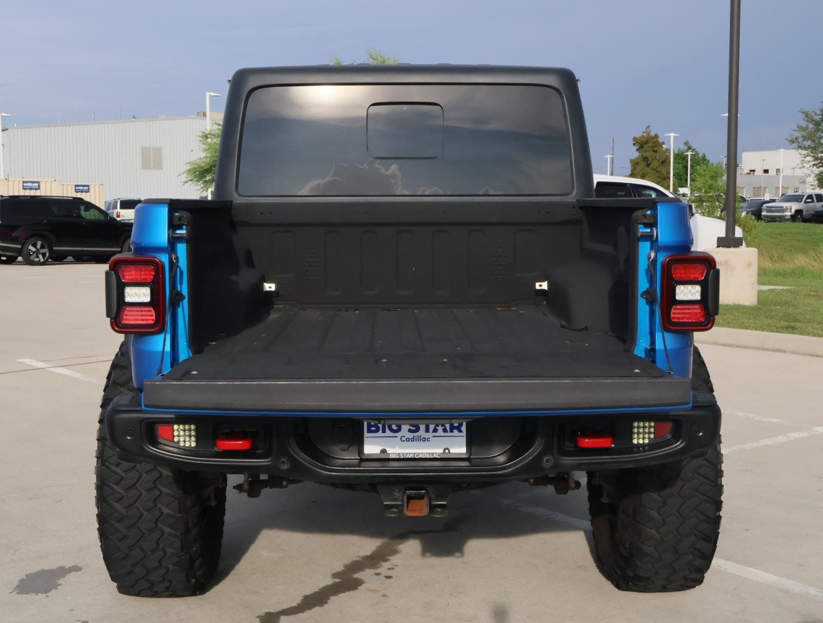 Used 2020 Jeep Gladiator Rubicon AWD/4WD image 9