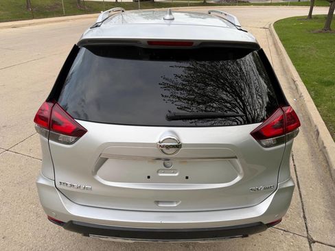 Used 2019 Nissan Rogue SV AWD/4WD image 19
